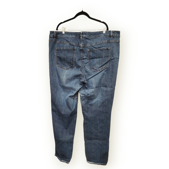 Venezia by Lane Bryant Straightleg 24L Jeans - Picture 2 of 4